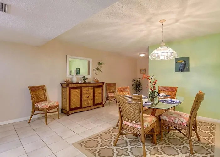 Holiday home 105 Hamilton House Clearwater Beach